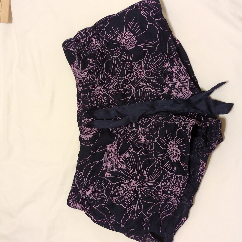 Victoria's Secret Floral Pajama Pants Set Of 3 - Picture 7 of 7
